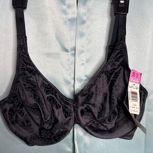 Vanity Fair Full Figure Stretch Underwire Bra Black